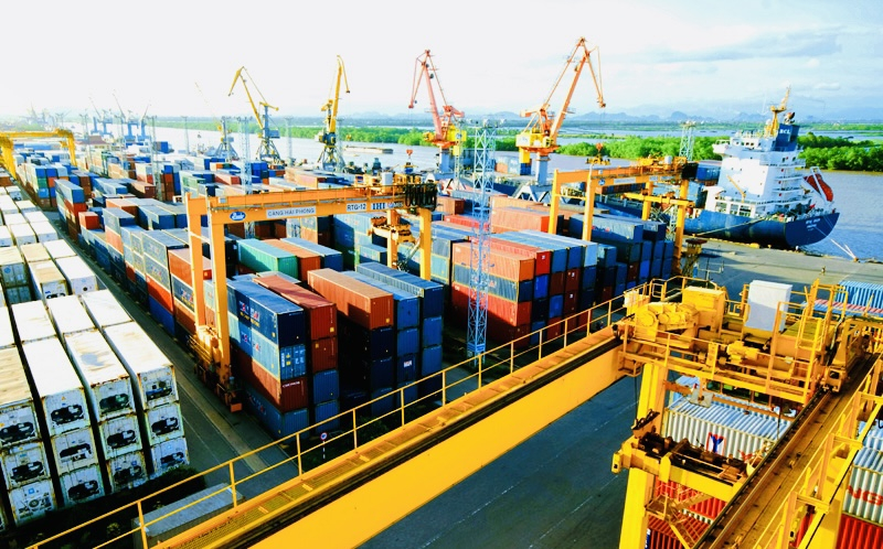 Logistics là ngành dịch vụ có vai trò quan trọng trong việc kết nối, hỗ trợ và thúc đẩy phát triển kinh tế - xã hội