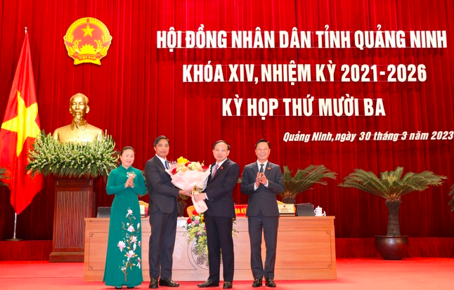 Thường trực HĐND tỉnh Quảng Ninh chúc mừng tân Phó Chủ tịch UBND tỉnh Quảng