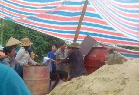 Nghệ An: Đang xây nhà, một người đàn ông bị điện giật tử vong