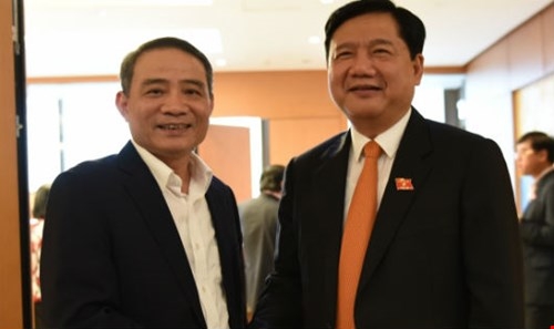 T&acirc;n Bộ trưởng Trương Quang Nghĩa v&agrave; người tiền nhiệm