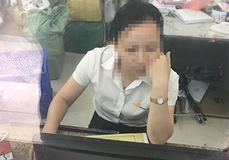 Bưu điện Hà Nội hứa sẽ kỷ luật lao động nhân viên hạnh họe, thờ ơ với khách hàng