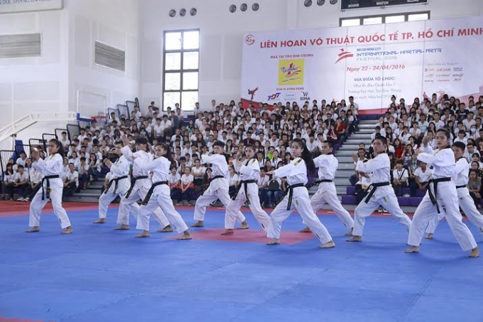 M&agrave;n biểu diễn của đội Taekwondo của trường đại học T&ocirc;n Đức Thắng.