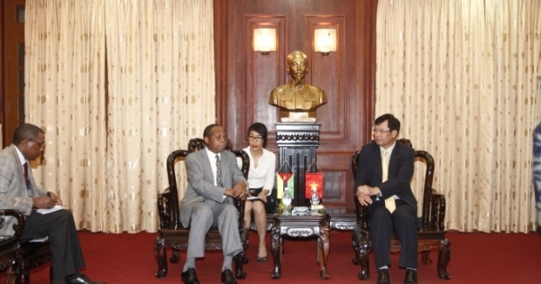 Việt Nam và Cộng hoà Mô - dăm - bích thảo luận Hiệp định tương trợ tư pháp