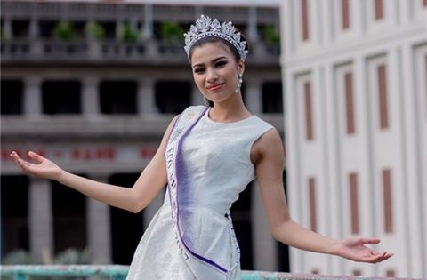 Người đẹp đi thi nhan sắc quốc tế “chui”: Quy định quá “siết”, mất cơ hội cho nhan sắc Việt?