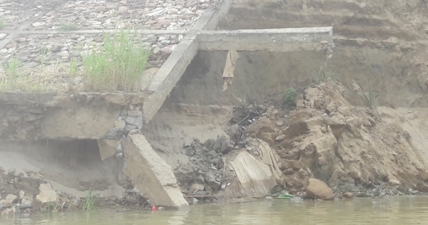 Vụ sạt bờ kè tiền tỷ trên sông Lô: Tỉnh Vĩnh Phúc vào cuộc sau phản ánh của Pháp luật Plus