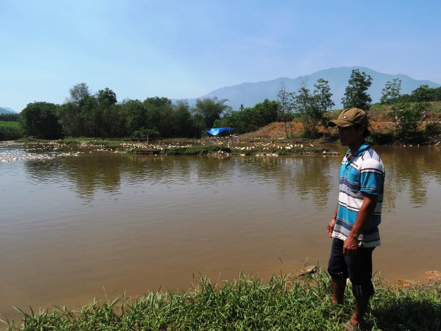 Trại nu&ocirc;i vịt ở (x&atilde; Lộc An, huyện Ph&uacute; Lộc) bị nhiễm H5N6.