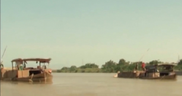 Quảng Nam: Siết chặt quản lý hoạt động khai thác cát trên sông