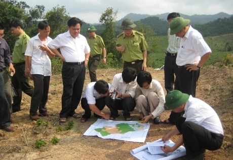 Hà Tĩnh: Công ty cao su Hương Khê và hành trình đòi đất rừng bị xâm chiếm trái phép
