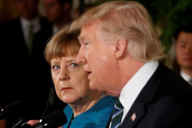 Tổng thống Trump v&agrave; Thủ tướng Đức Angela Merkel tham dự họp b&aacute;o chung tại C&aacute;nh Đ&ocirc;ng của Nh&agrave; Trắng trong chuyến thăm ch&iacute;nh thức của nh&agrave; l&atilde;nh đạo Đức tới Mỹ hồi th&aacute;ng 3.
