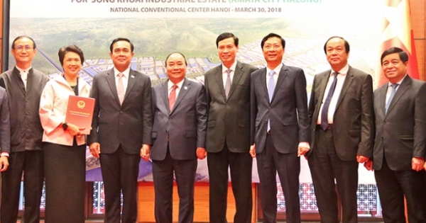 Quảng Ninh: Trao Giấy chứng nhận đầu tư dự án hàng nghìn tỉ đồng cho nhà đầu tư Thái Lan