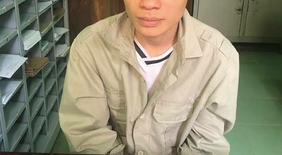 Lạng Sơn: Táo tợn bịt mặt nạ xông thẳng vào nhà cướp điện thoại