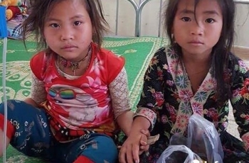 Ăn thử lá ngón, hai bé gái người Mông suýt mất mạng