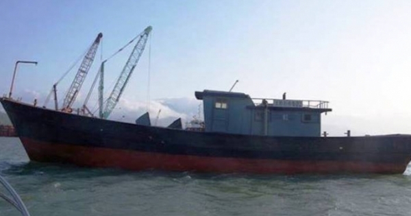 Chủ “con tàu ma” lạc trôi ở vùng biển Thừa Thiên Huế là ai?