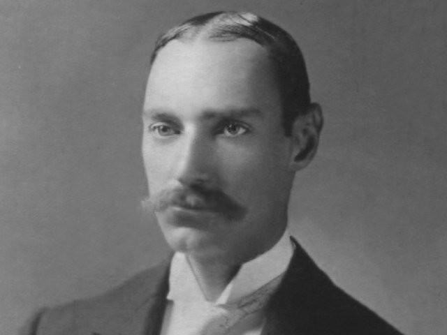 Người gi&agrave;u c&oacute; nhất tr&ecirc;n t&agrave;u Titanic l&agrave; doanh nh&acirc;n người Mỹ John Jacob Astor IV.