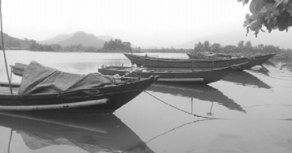 Thừa Thiên Huế: Nạo vét cửa biển hàng tỷ đồng nhưng ngư dân vẫn phải “canh nước” để ra khơi