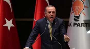 Tổng thống Thổ Nhĩ Kỳ tố Mỹ đưa 5.000 xe tải chở vũ khí tới Syria