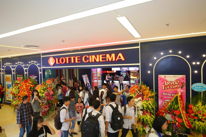 Hệ thống rạp chiếu film chuẩn quốc tế Lotte Cinema tại Vincom đặc biệt thu h&uacute;t giới trẻ