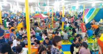 Hà Nội: Các khu vui chơi, công viên "nghẹt thở", quá tải dịp nghỉ lễ