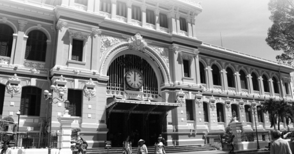 Bưu điện Sài Gòn từng chấn động vì chiếc đầu lâu trong thùng carton