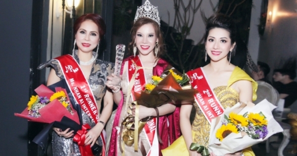 Cát Tường đăng quang cuộc thi Hoa hậu Phu Nhân Nhân Ái tại Thái Lan