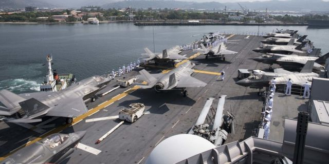 T&agrave;u chiến USS Wasp của Hải qu&acirc;n Mỹ đến Philippines tham gia tập trận. (Ảnh: US Navy)