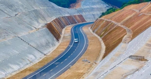 Gần 21.000 tỷ đồng đầu tư cho 115km đường cao tốc Lạng Sơn-Cao Bằng