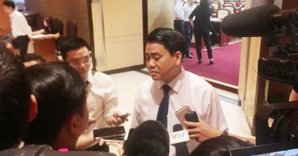 Chủ tịch Hà Nội: Cấm xe máy mới là ý kiến cá nhân Giám đốc Sở Giao thông