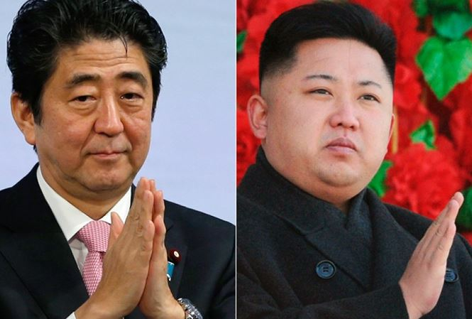 Thủ tướng Nhật Bản Shinzo Abe (tr&aacute;i) v&agrave; nh&agrave; l&atilde;nh đạo Triều Ti&ecirc;n Kim Jong-un.