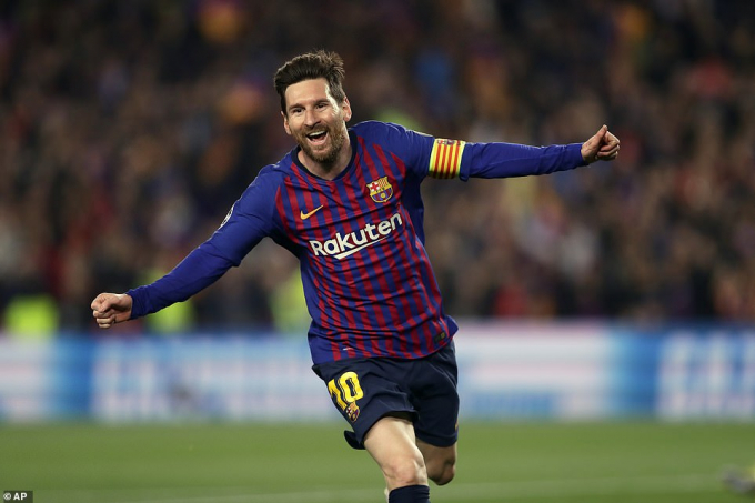 Messi mở tỷ số cho trận đấu. (Ảnh: AP)