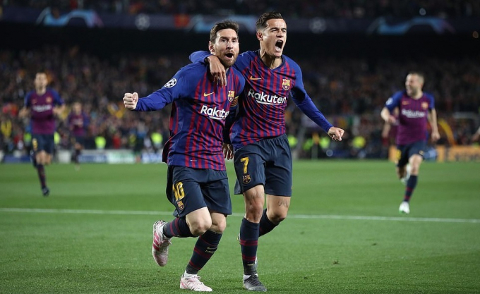 Messi ch&oacute;i s&aacute;ng, Barca tiễn MU rời Champions League