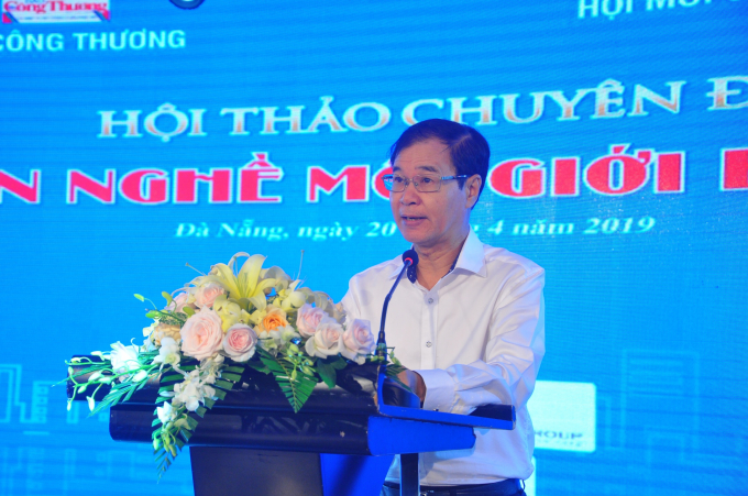 &Ocirc;ng Nguyễn Mạnh H&agrave; - Chủ tịch Hội MGBĐS Việt Nam ph&aacute;t biểu tại hội thảo.