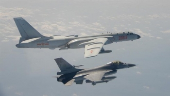 Hé lộ cuộc tập trận "bất thường" của không quân Trung Quốc quanh đảo Đài Loan