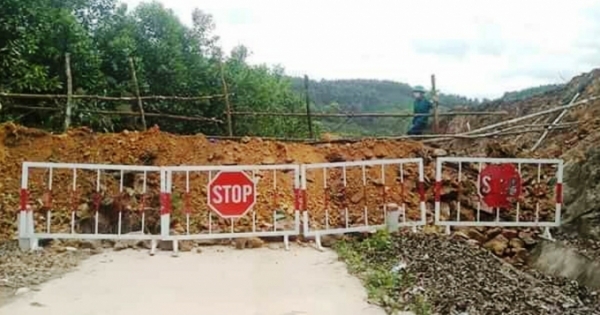 Vì sao Quảng Ninh đổ đất chặn đường?