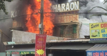 Video: Cháy lớn tại quán karaoke ở TP Hồ Chí Minh