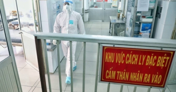 Cách ly toàn bộ Bệnh viện Thận Hà Nội do tiếp xúc ca nhiễm 254