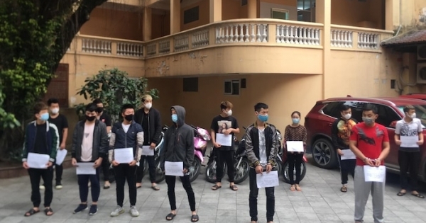 Tạm giữ hình sự 15 đối tượng nam nữ tổ chức đua xe ở hồ Hoàn Kiếm giữa mùa dịch COVID-19
