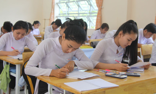UBND tỉnh Ninh Thuận đồng ý chủ trương cho học sinh, sinh viên đi học trở lại