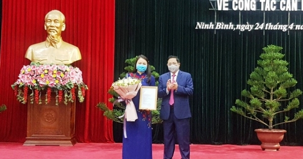 Bộ Chính trị bổ nhiệm bà Nguyễn Thị Thu Hà giữ chức Bí thư tỉnh ủy Ninh Bình