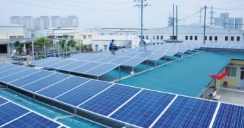 Khách hàng tại Hà Nội được hưởng nhiều ưu đãi khi lắp đặt hệ thống điện mặt trời áp mái