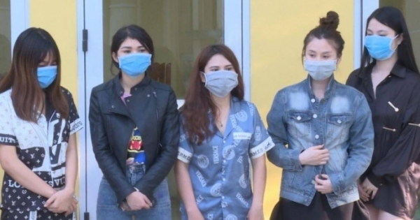 Bắc Ninh: Phát hiện 13 "nam thanh nữ tú" sử dụng ma túy tại quán karaoke