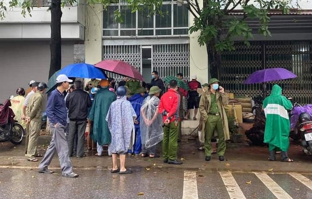 Thông tin mới nhất về hai vợ chồng trẻ tử vong bất thường trong căn nhà khoá trái cửa ở Lào Cai
