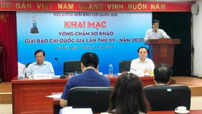 Phó Chủ tịch Thường trực Hội Nhà báo Việt Nam, Phó Chủ tịch Thường trực Hội đồng Giải Báo chí quốc gia Hồ Quang Lợi phát biểu tại lễ khai mạc.