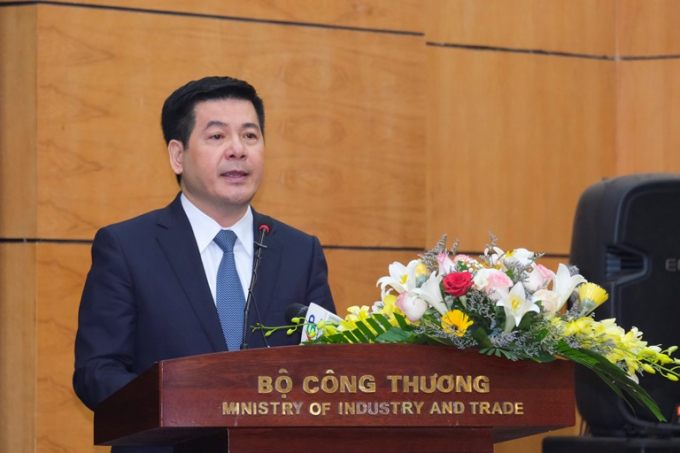 Tân Bộ trưởng Bộ Công Thương Nguyễn Hồng Diên phát biểu tại Hội nghị. (Ảnh: Cổng TTĐT Bộ Công Thương)