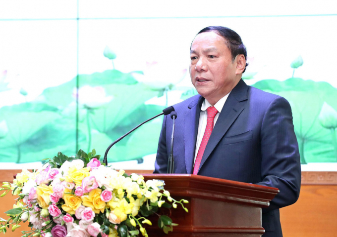 Tân Bộ trưởng Bộ Văn hóa, Thể thao và Du lịch Nguyễn Văn Hùng phát biểu.