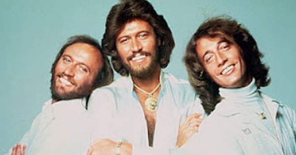 Huyền thoại Bee Gees và bi kịch của việc nổi tiếng quá sớm
