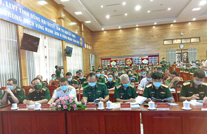 Đại biểu dự hội thảo “ Hướng Đông Nam trên địa bản tỉnh Đồng Nai trong chiến dịch Hồ Chí Minh lịch sử.