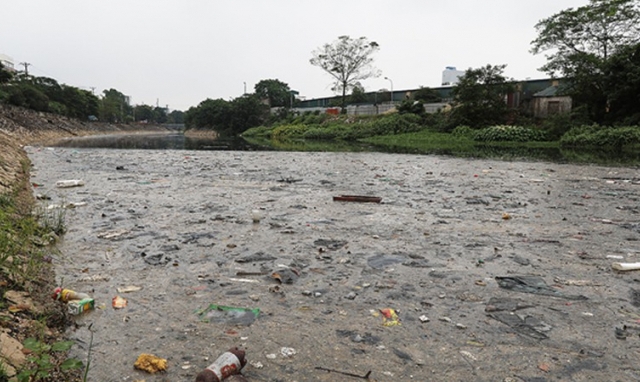 Lưu vực sông Nhuệ - Đáy: 2 năm đổ 38 nghìn tỷ đồng, ô nhiễm vẫn hoàn ô nhiễm…