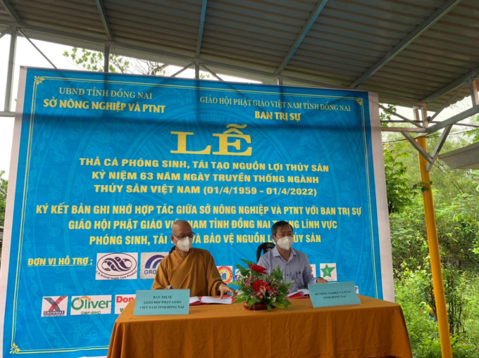 ký Bản ghi nhớ hợp tác trong lĩnh vực phóng sinh, tái tạo và bảo vệ nguồn lợi thủy sản giữa sở NT&amp;amp;PTNT và Ban Trị Sự Giáo hội Phật giáo Việt Nam tỉnh Đồng Nai