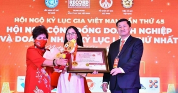 Bé gái nhận "bản án tăm tối" thành kỷ lục gia về ý chí đầu tiên ở Việt Nam