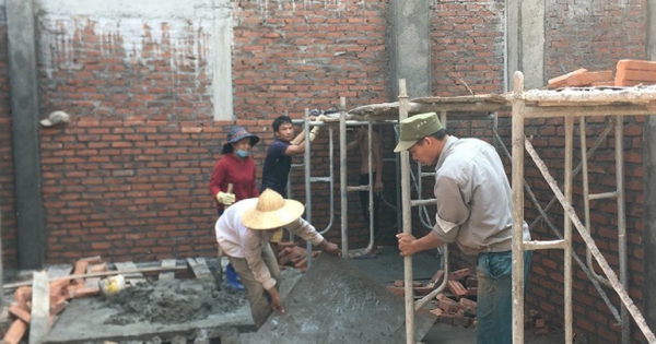 Hà Nội: Một ngôi nhà xây sai phép, nhiều cán bộ phải giải trình